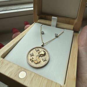 Brilliant Earth 14k Gold Aquarius Necklace Luxe